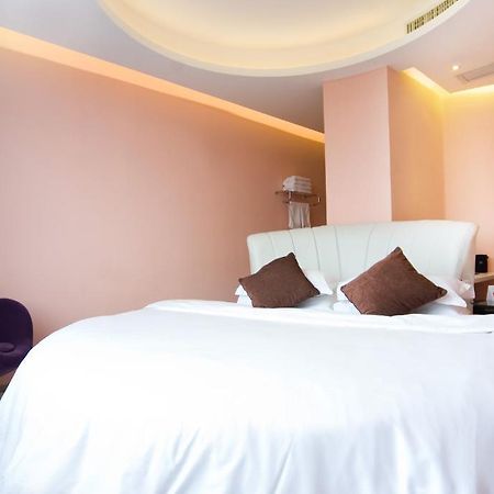 Taizhou Aix Huangyan Hotel Exterior photo